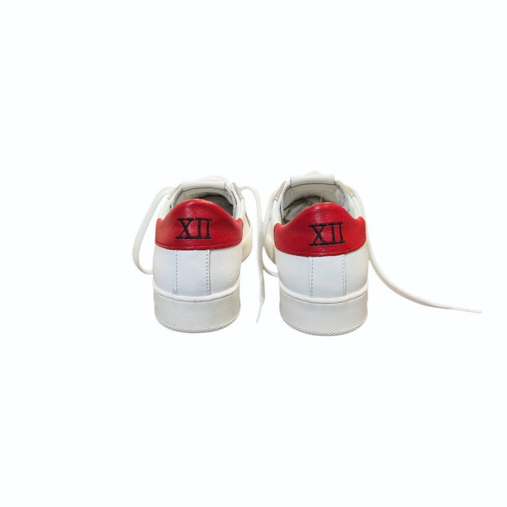 Twelve Sneakers in Pelle Bianca con Banda Beige e Dettaglio Rosso a Contrasto