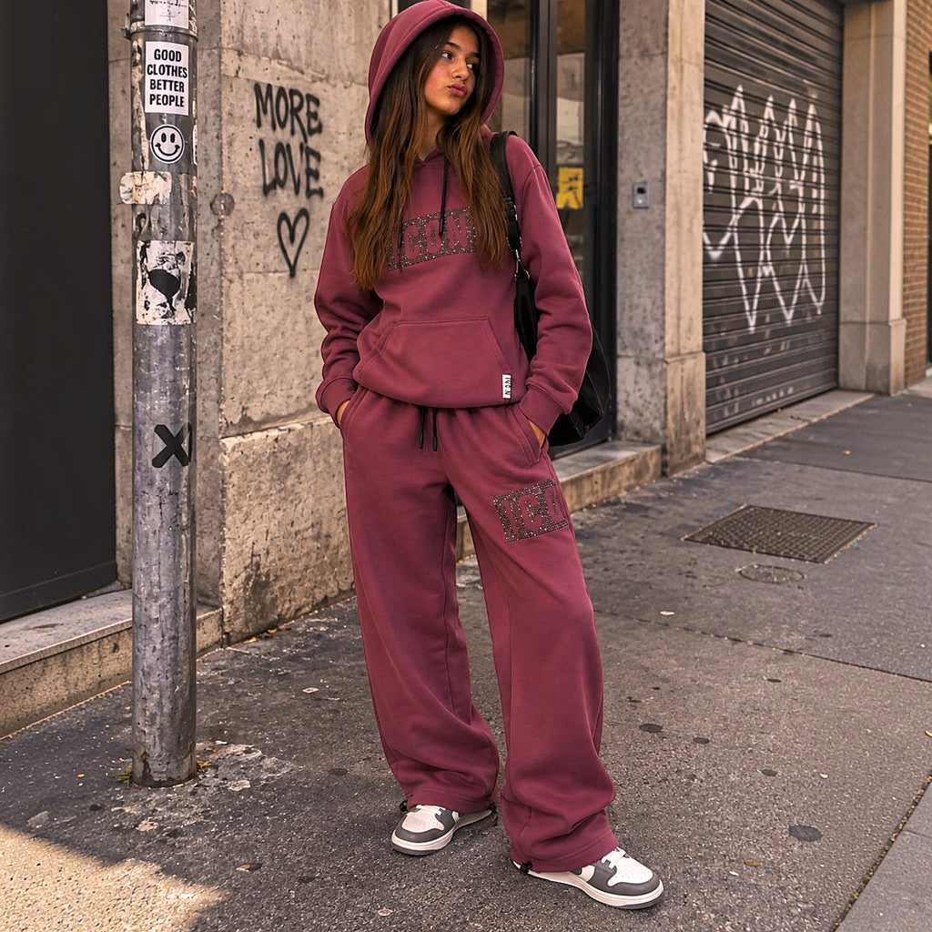Felpa ICON Ragazza Wine con Cappuccio e Logo Strass